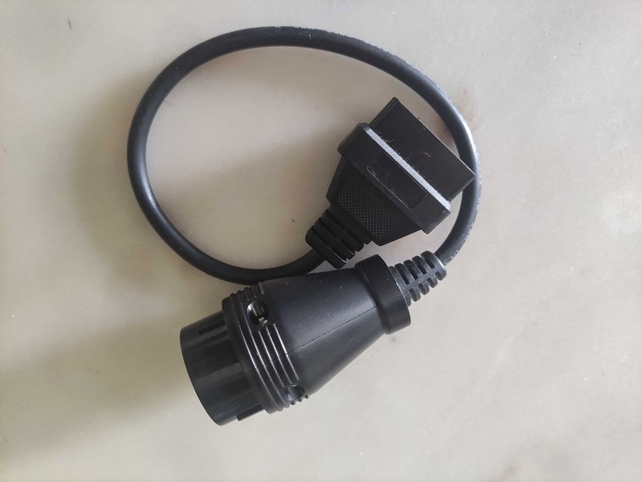 Cabo diagnóstico Mercedes