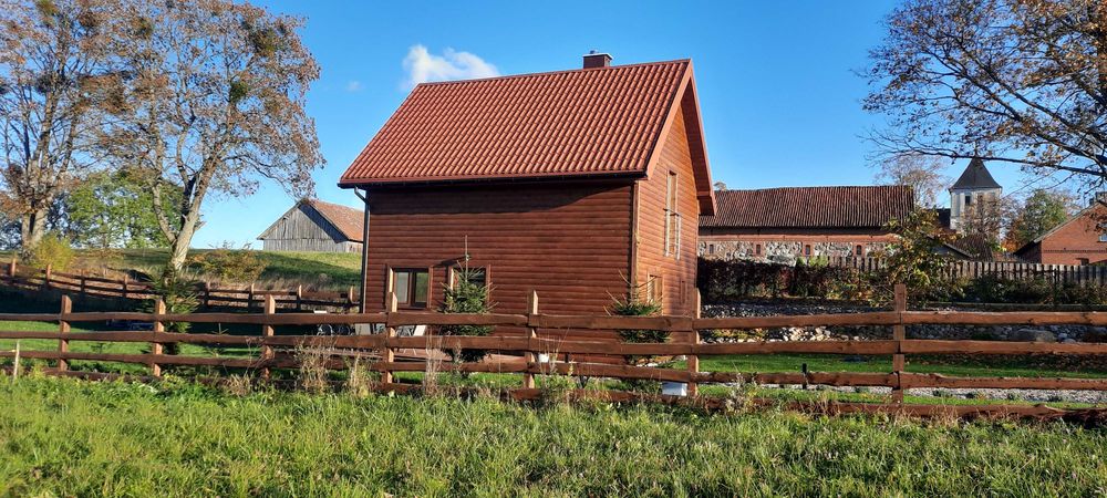 Domek "Cztery Klony" na Mazurach z sauną i jacuzzi.