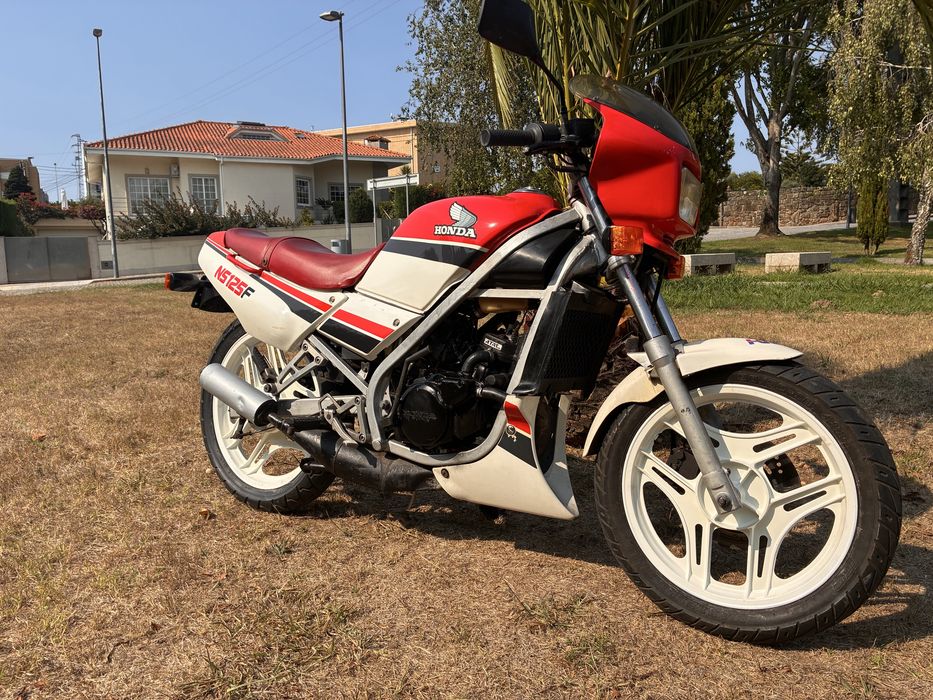 Honda NS125F 2 tempos, com 14mil klm VALOR ATE DIA 16