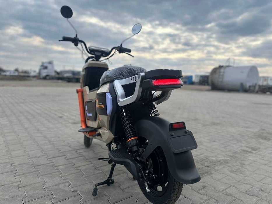 Електроскутер IDemo Trakker PRO II