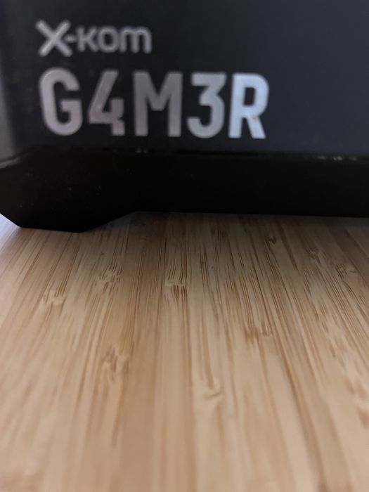 Sprzedaje komputer do gier odbiór osobisty