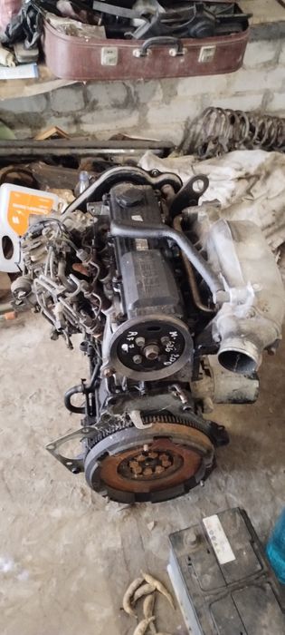 Продам двигун-мотор RF 7 Мазда  2.0 дизель