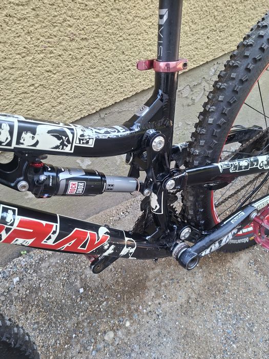 YT Industries Play Slopestyle/Dirt – Rozmiar S – Koła DT Swiss – Stan Dobry!