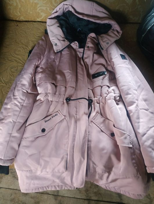 Верхняя женская одежда