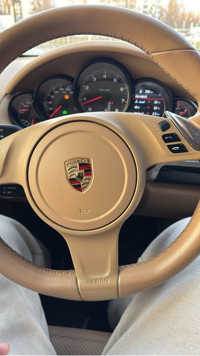 PORSCHE Cayenne 2014