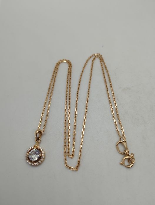 Золотая цепочка с кулончиком 50 см 3.16 грамма