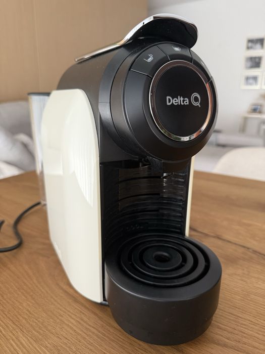 Maquina de Café Delta Q Qool Evolution Branco