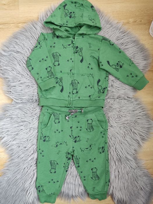 Komplet zestaw bluza i spodnie 74 cool club