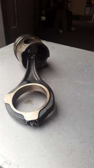 Biela + Piston de Motor Mercedes E350 OM642 W207