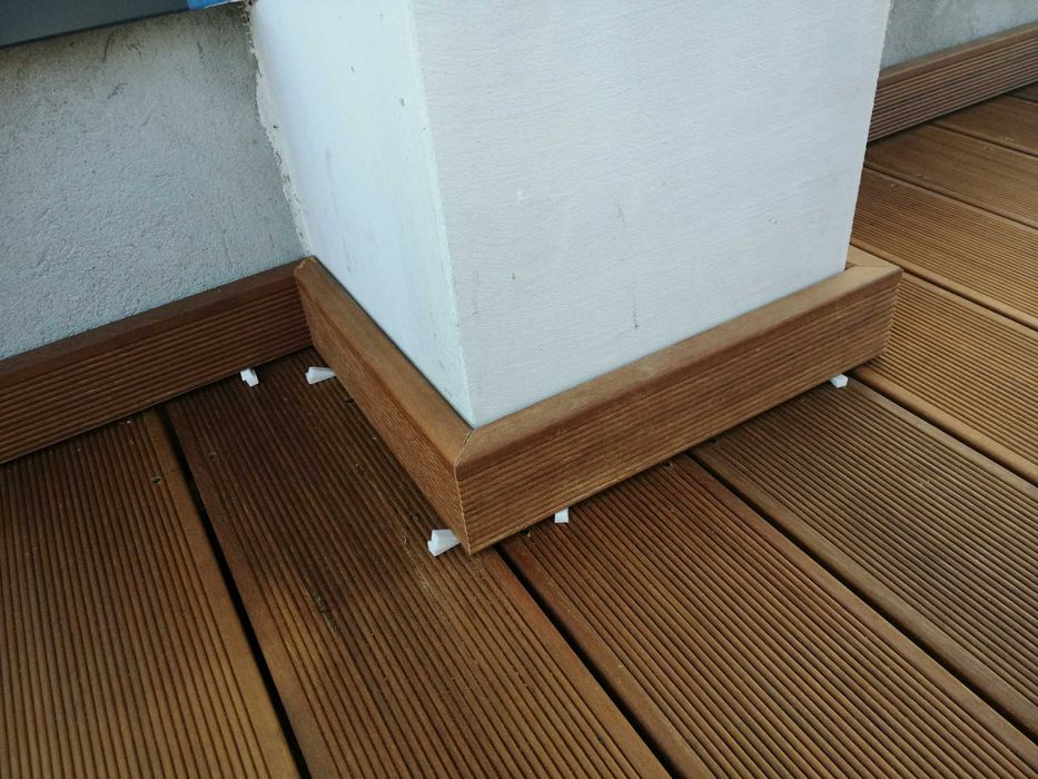 Taras drewniany kompozytowy deska egzotyczna bambus pergola zadaszenie