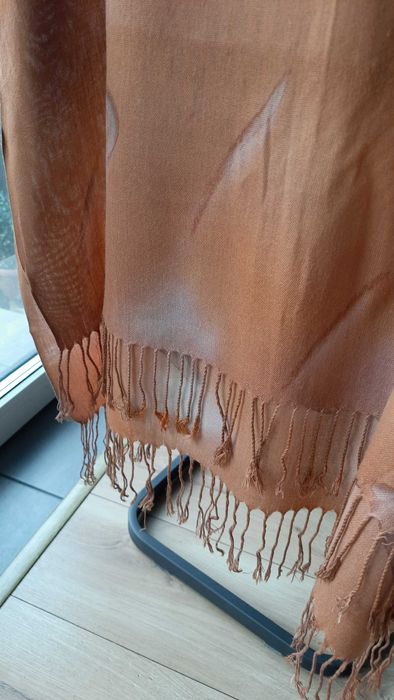 Szal brązowy stylowy damski