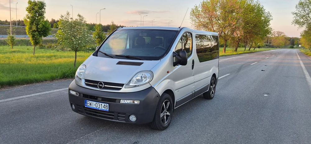 Opel Vivaro Opel Vivaro 1.9 TDI 9-os po dużej naprawie