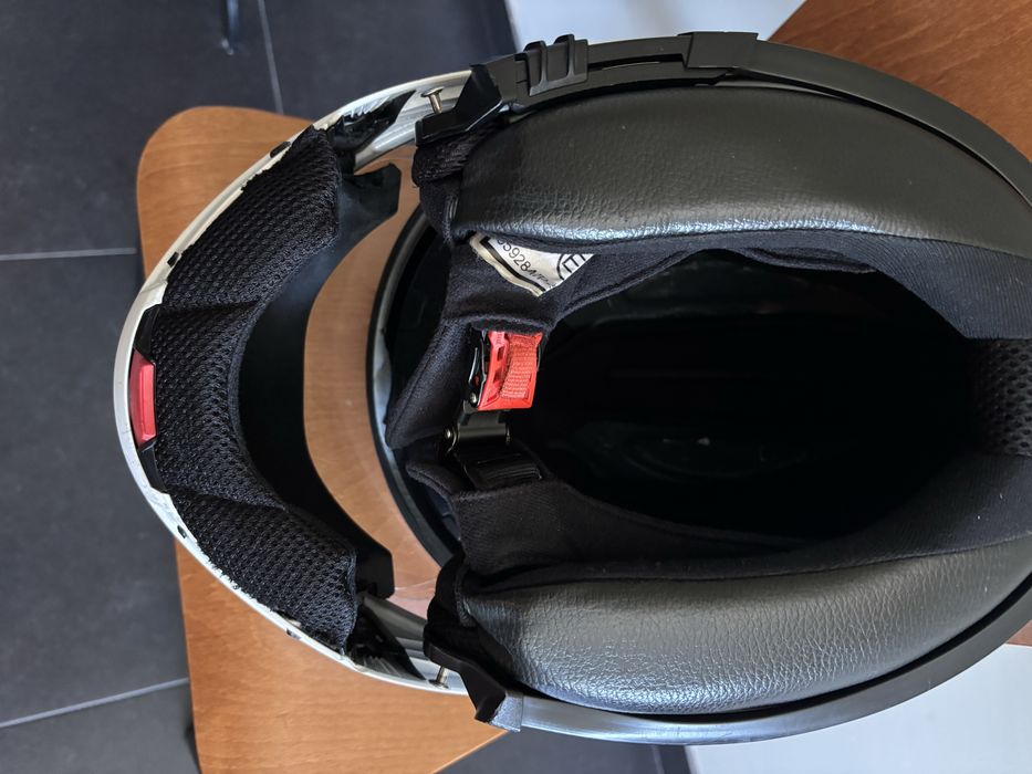 Capacete Schuberth usado