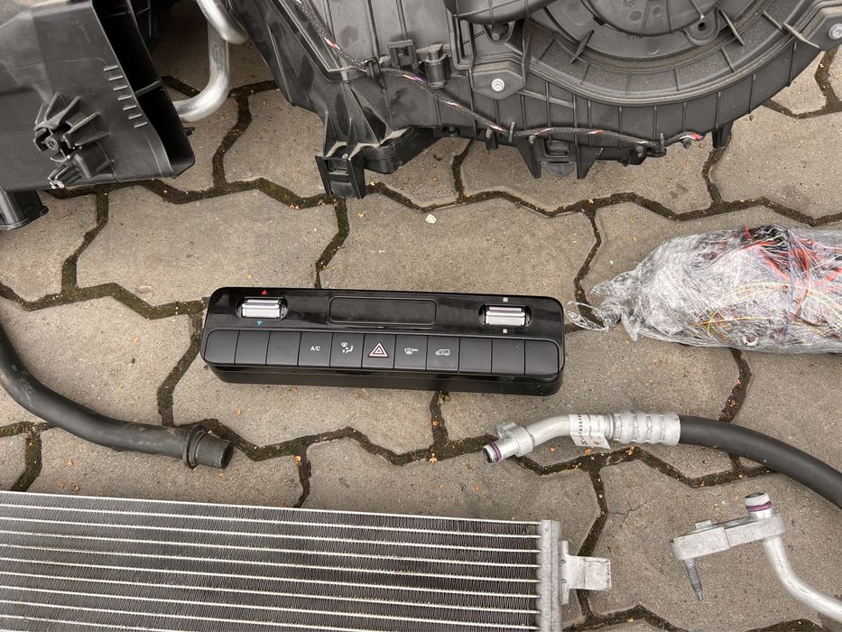 Кондиціонер комплект Mercedes Sprinter W907 W910 OM651 OM654