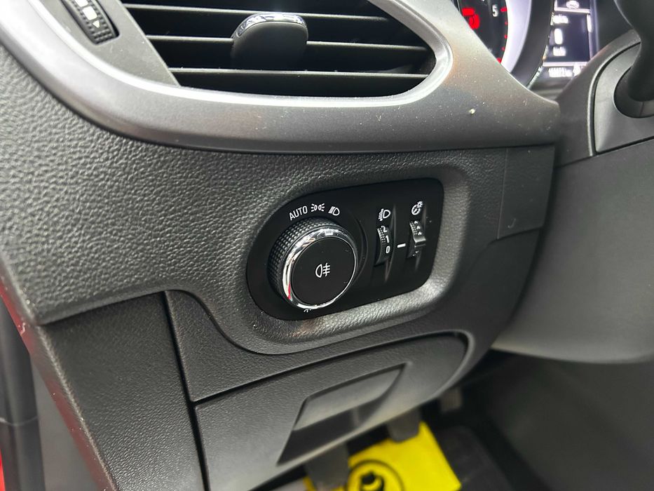 Opel Astra 2016