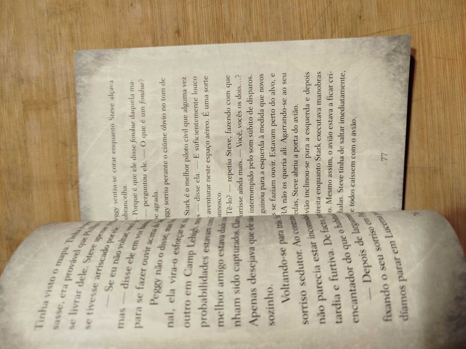 Livro do Capitão América- Nasceu um Super-herói (2011)