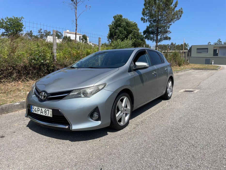 Toyota Auris 2014