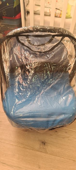 Fotelik joli 0-13 plus baza 450