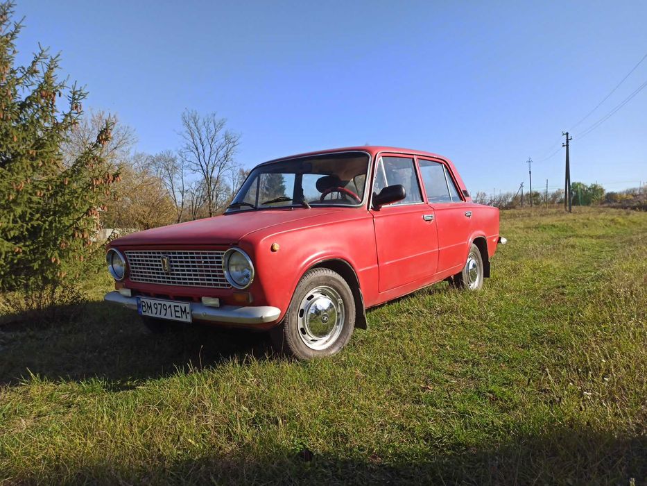 Продам ВАЗ 21013 1987 года.