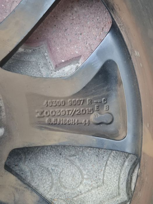 Диски з шини оригінал 205 55 r16 Renault Zoe Megane Scenic Clio Logan Sandero