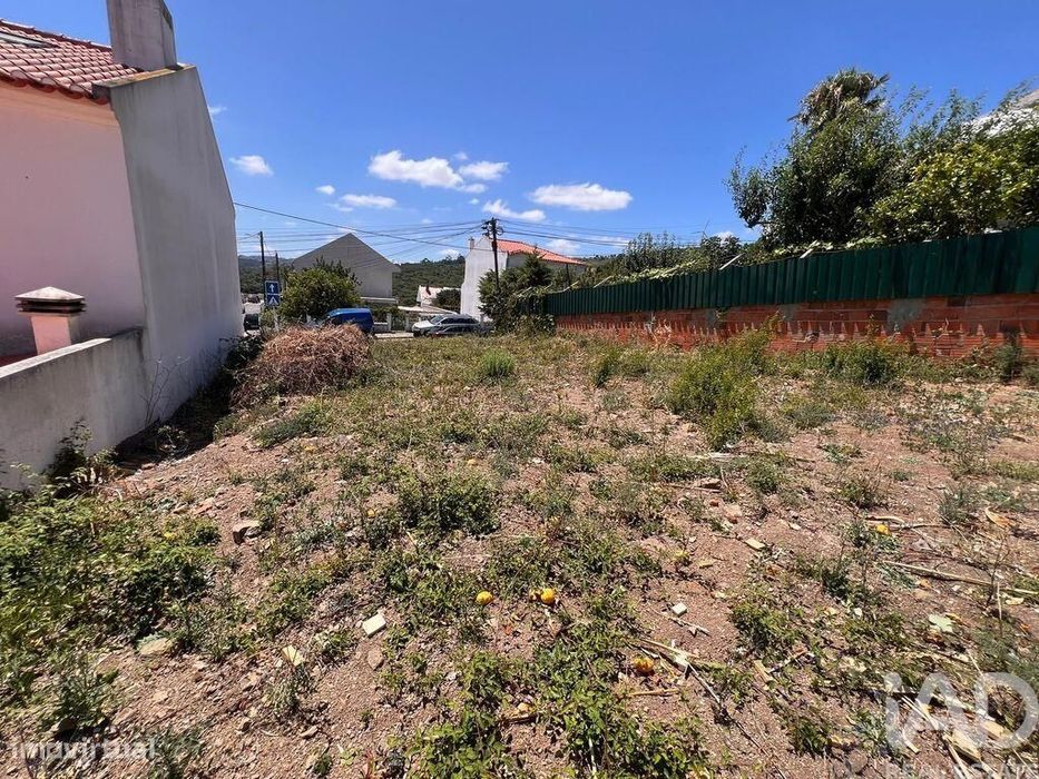 Land for Construction in Loures