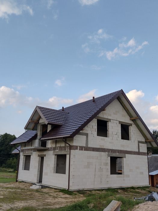 Dekarstwo, ciesielstwo, trak mobilny,uslugi podnośnikiem koszowym