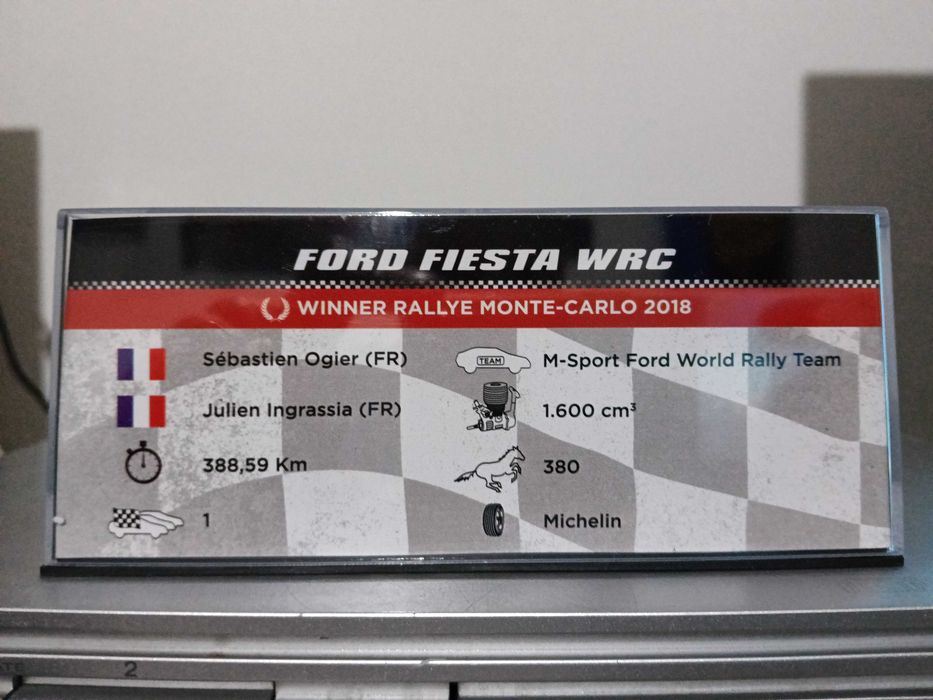 Miniatura "Ford Fiesta WRC" escala 1/43 Vendo ou troco