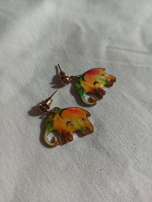 Сережки (біжутерія)