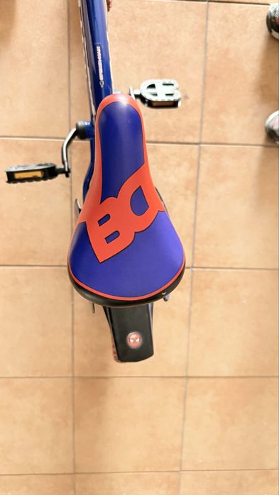 Bicicleta crianca de roda 16 como nova