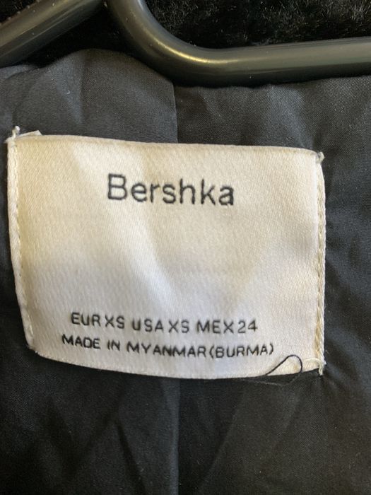Czarna kurtka Bershka, rozmiar XS