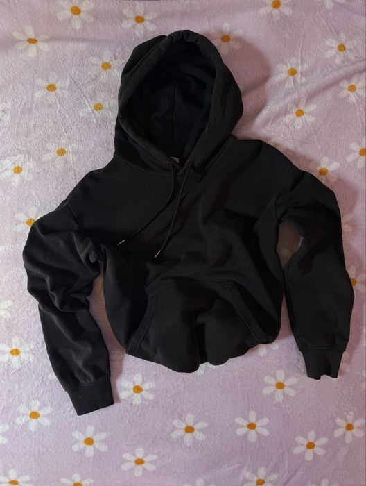 czarna bluza z kapturem H&M