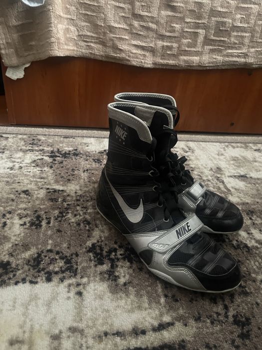 nike hyperko 1 сірі