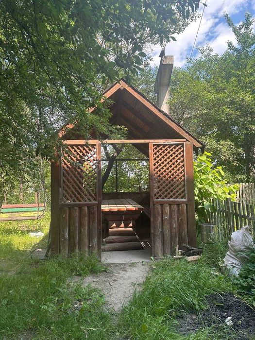 Продам 3к квартиру з ремонтом жилий стан.Індивідуальне газове опалення