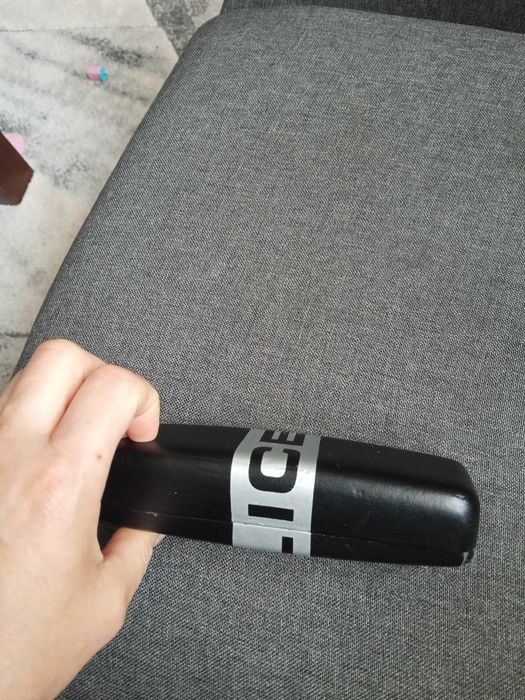Etui na okulary waskie