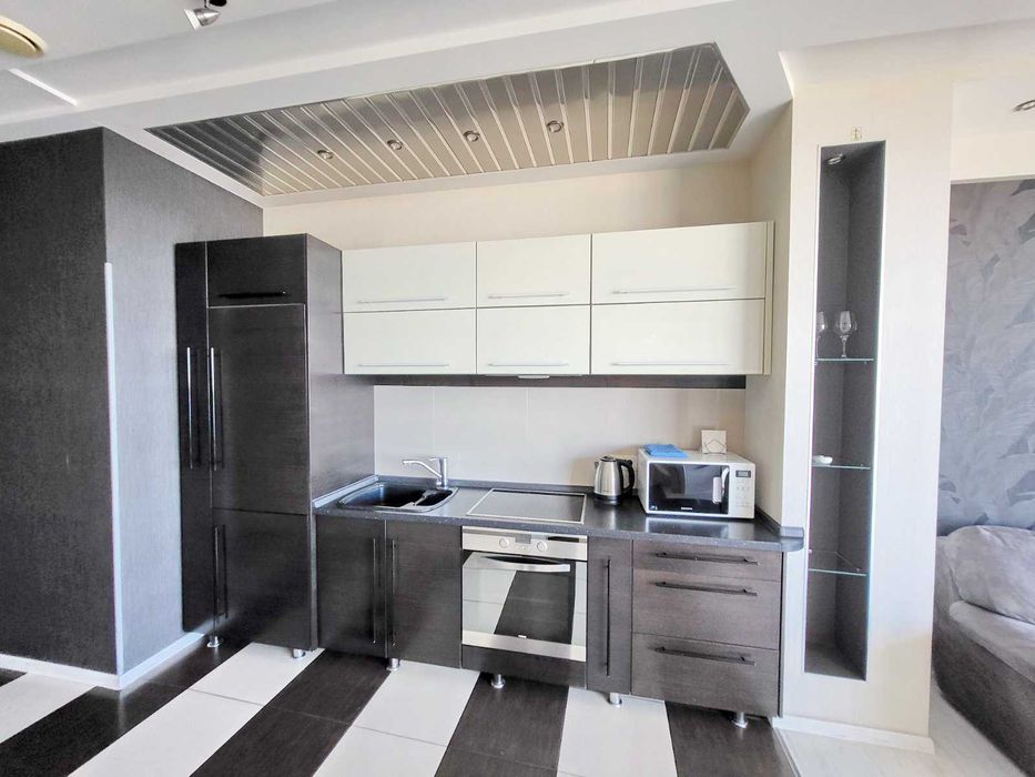 ЛЮКС в ЖК Мост Сити, вид на реку, 2к, ванна, центр. Новый дом. Балкон.