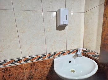 Русановская набережная! Первый этаж! Лучший хостел! 53 грн .