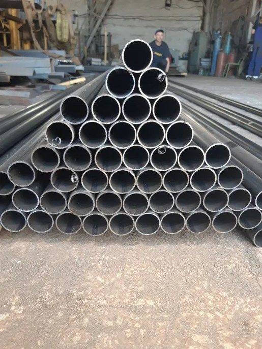 Труба стальная цельнотянутая 121 140 159 168 199 219 245 273 299 325