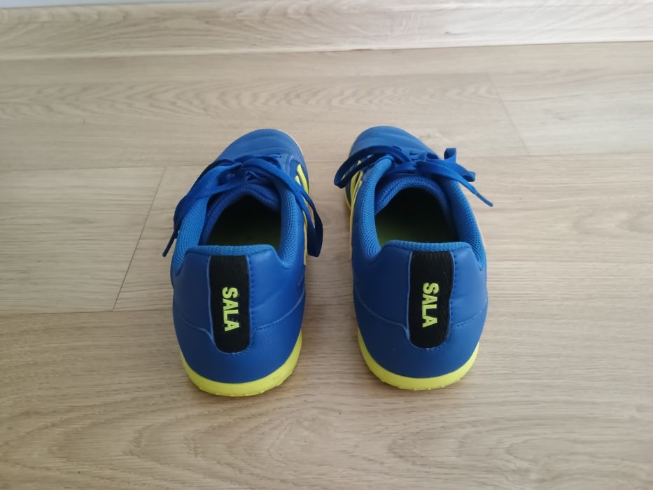 Buty halowe adidas