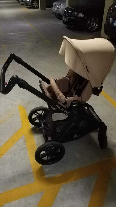 Jané Muum 3 posições + 1 estrutura(chassi) 90€