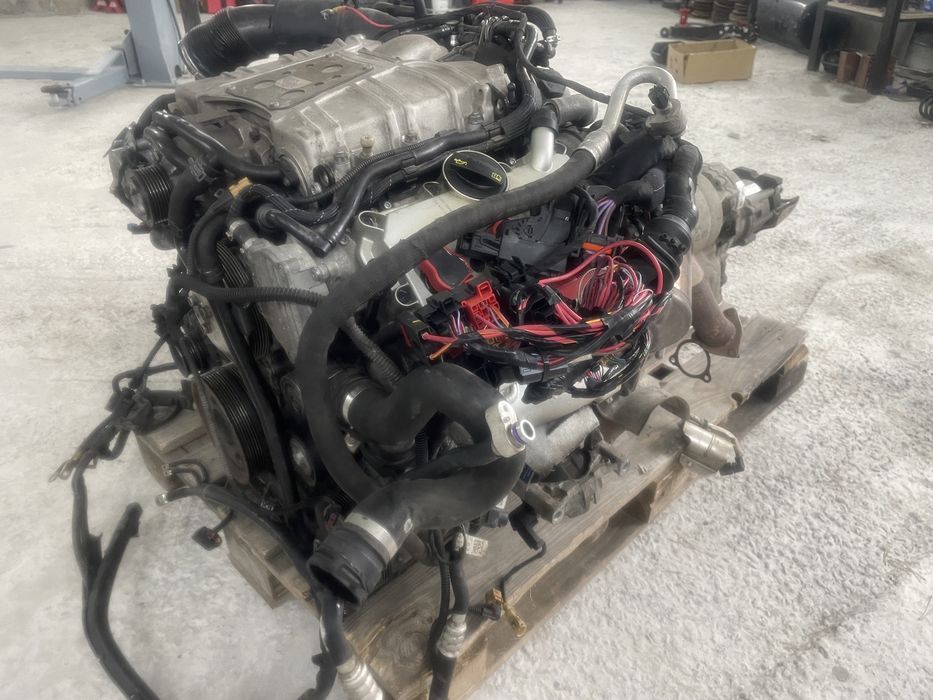Двигатель Audi 3.0 TFSI CREC CRE