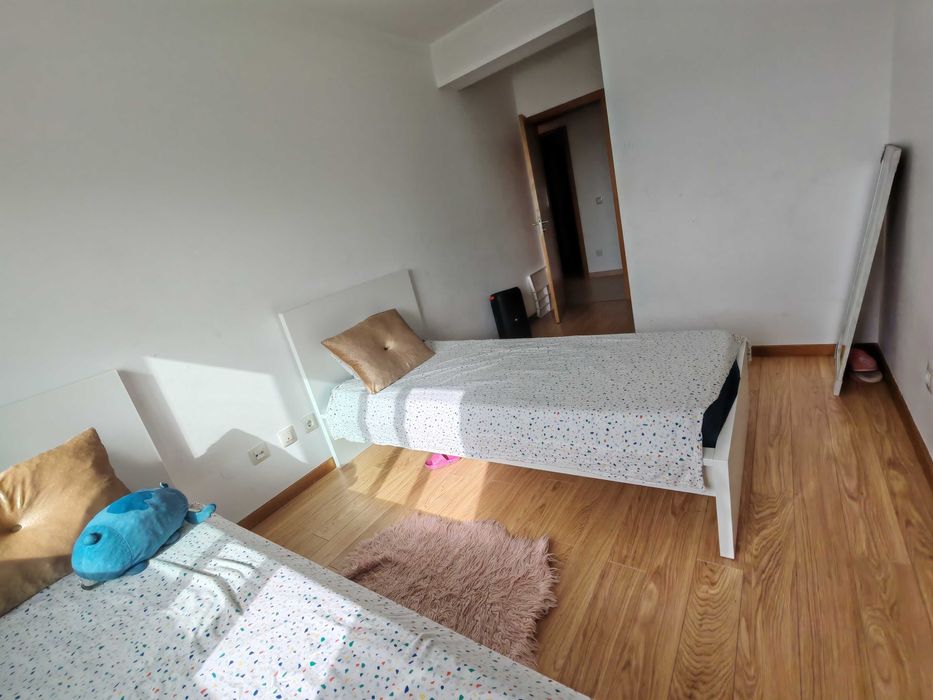 Apartamento T3 mobilado