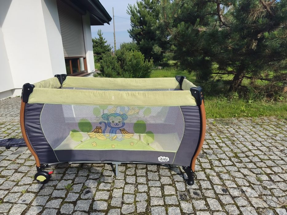Łóżeczko turystyczne