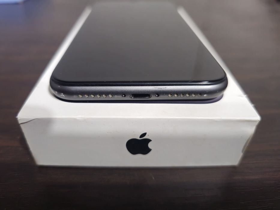 iPhone 11 83% nowy ekran