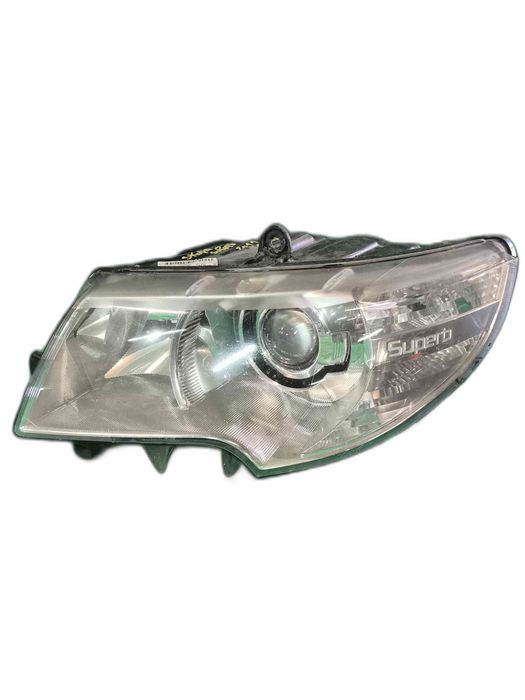 Ótica / Farol Esquerdo SKODA SUPERB II 3T1941015B (OEM) | 1ZS24704709 (OEM)