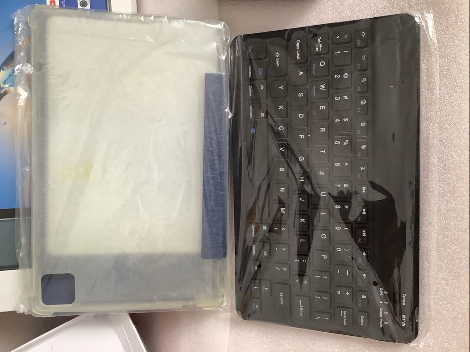 Tablet Antemper de 10.1 + teclado + rato + capa