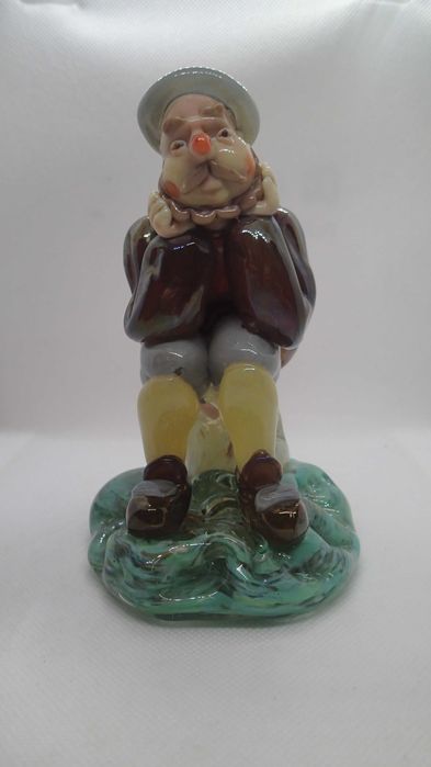 Estatueta antiga em Vidro