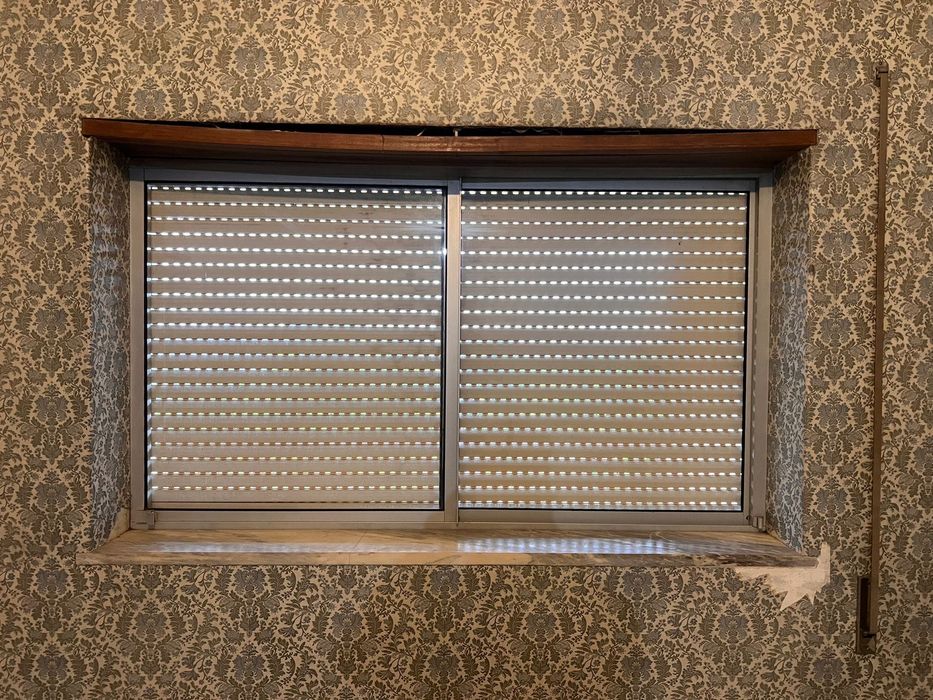 Janelas alumínio usadas