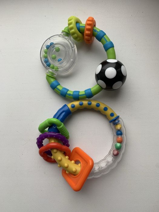 Лот іграшок,брязкальця для малюка 0+