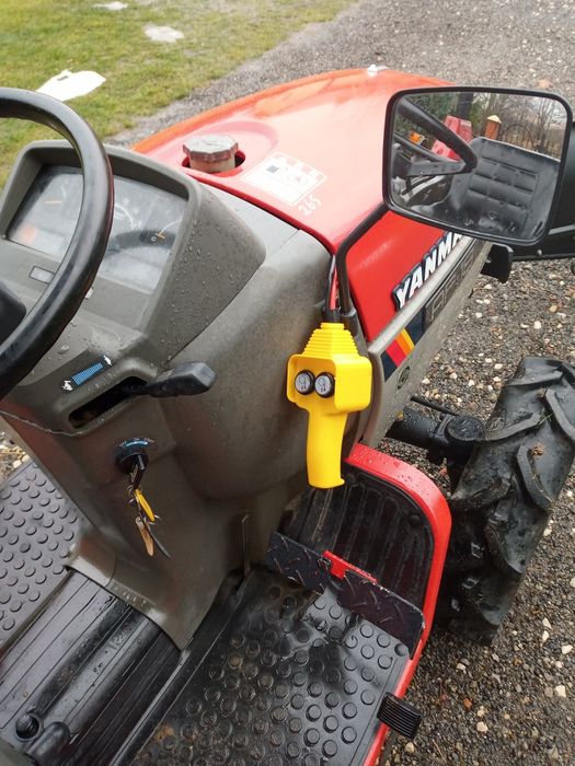Pług do śniegu traktorek Japoński  Yanmar Kubota Isek Mitsubishi