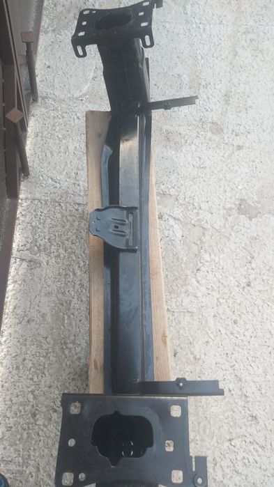 Усилитель бампера на е-golf